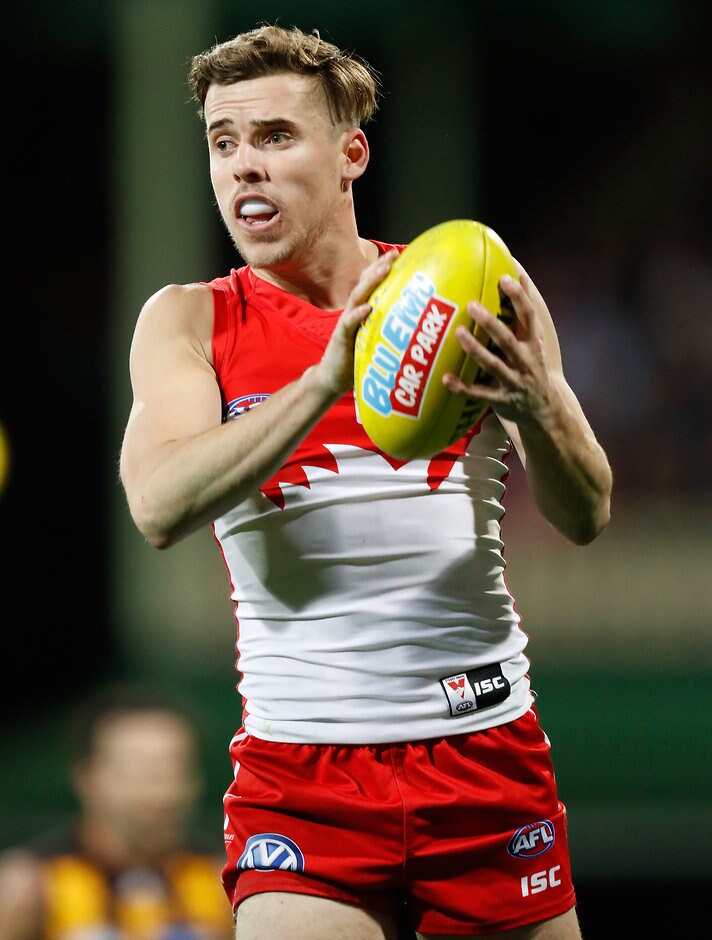 AFL 2016 Rd 17 - Sydney v Hawthorn Jake Lloyd has re-signed with the Sydney Swans - ${keywords}